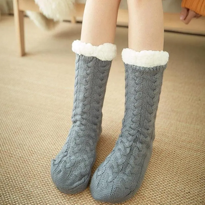 ALL SASS SLIPPER SOCKS