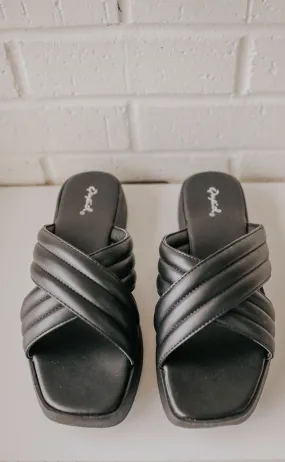 my mantra sandal - black