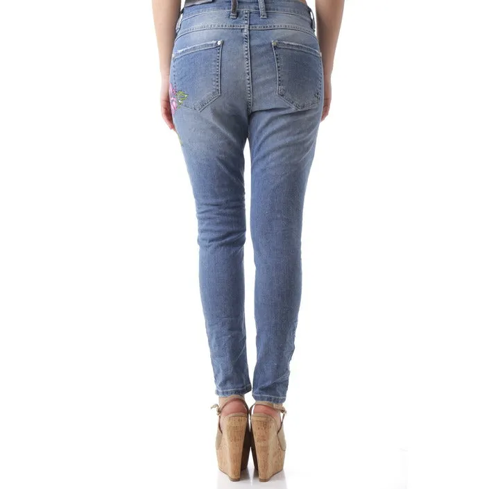 Sexy Woman Jeans Donna