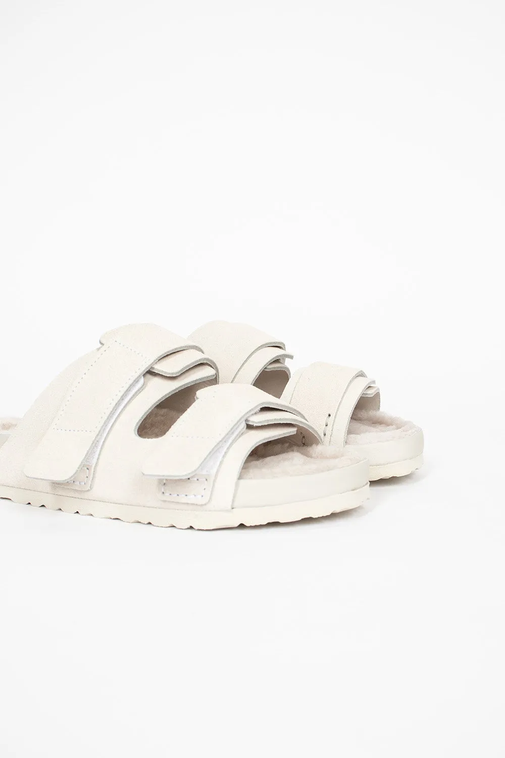 Uji VL Cazador Shearling Sandal Powder